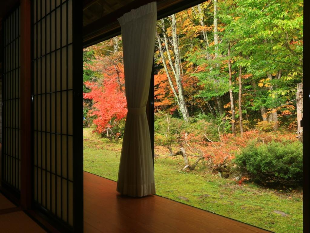 Hôtel Kyuhonbo Hisayamakan à Nagano Extérieur photo