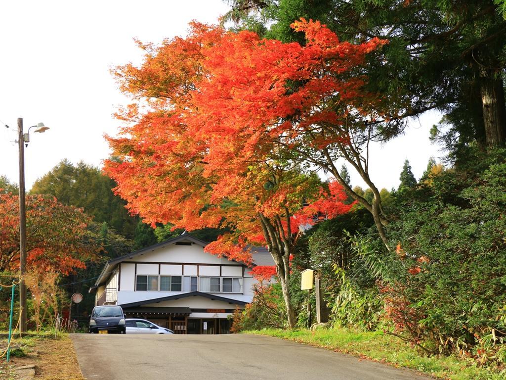 Hôtel Kyuhonbo Hisayamakan à Nagano Extérieur photo