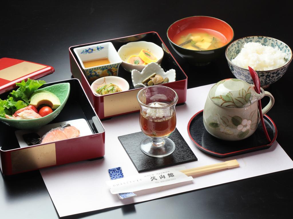 Hôtel Kyuhonbo Hisayamakan à Nagano Extérieur photo